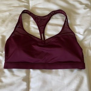 VICTORIA’S SECRET plum padded sports bra